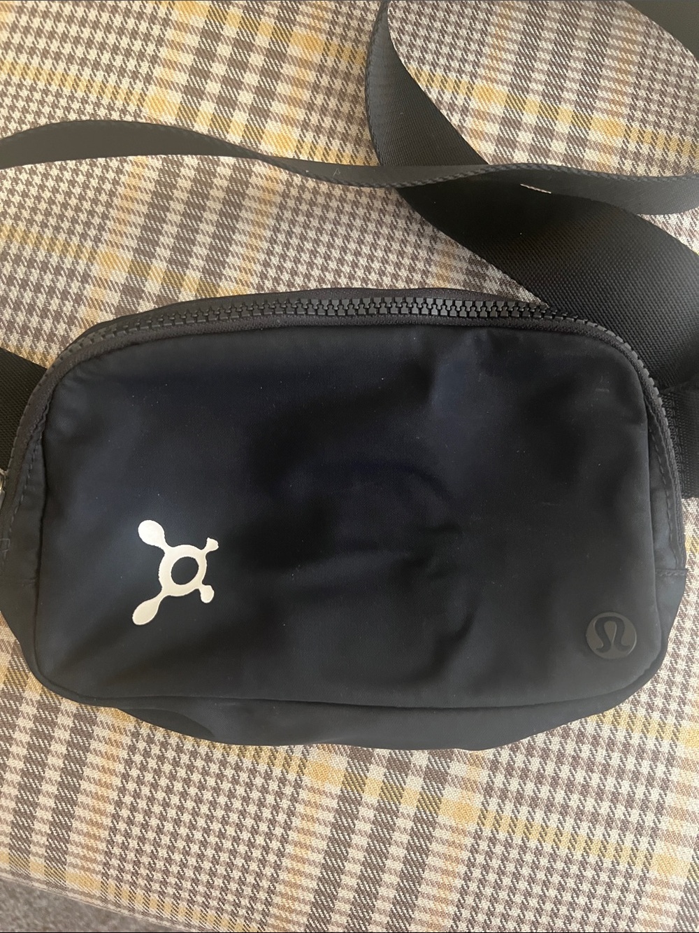 Lululemon Orangetheory OTF collab Black Crossbody Belt Bag with splat logo